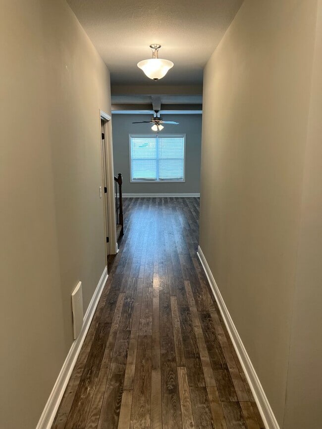 Photo - Spacious 4 Bedroom Home in Sango