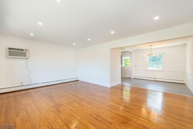 Photo - 16 Milton Ave Unit 1