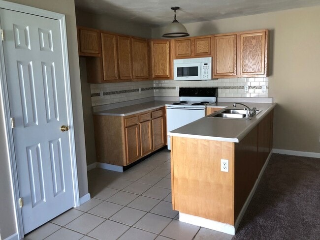 Photo - 1651 W Kole Dr