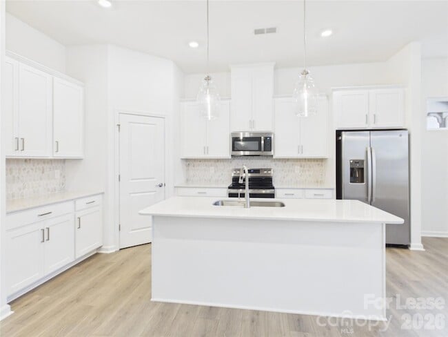 Photo - 5511 Wolfpack Aly