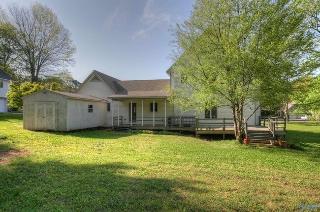 111 Heatherwood Dr