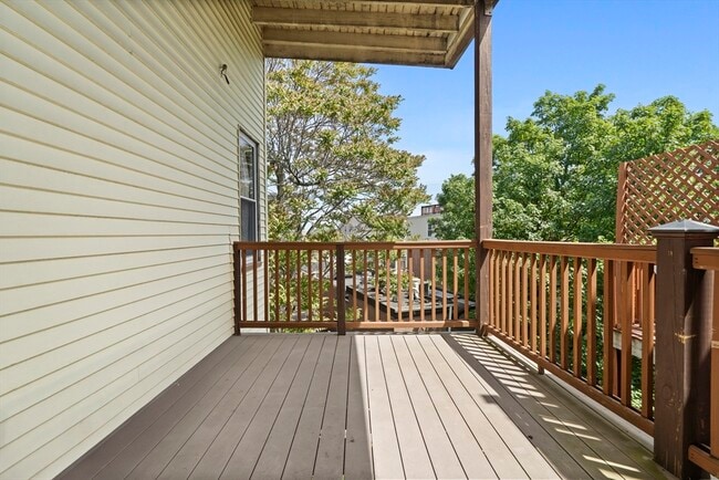 Photo - 194 Emerson St Unidad 3 Rental