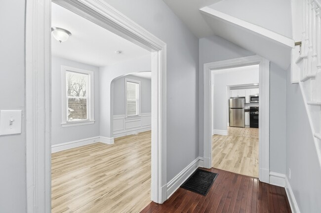 Photo - 7148 Kensington Ave