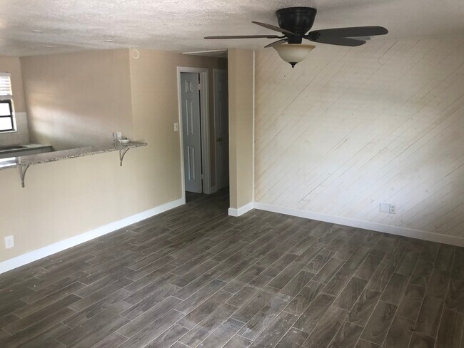 Photo - 11437 Easy St