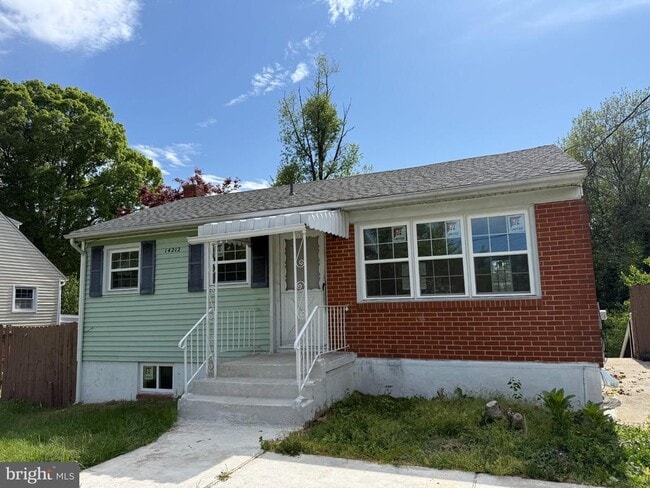 Building Photo - 14212 Fisher Ave