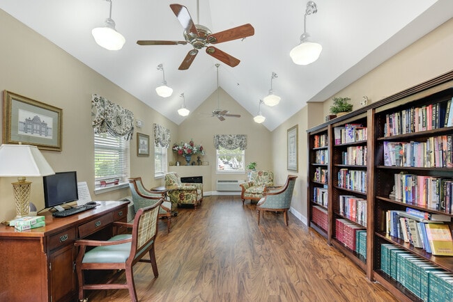 Photo - Cascade Village