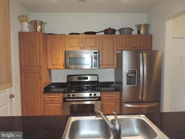 Building Photo - 12941 Centre Park Cir Unit 417