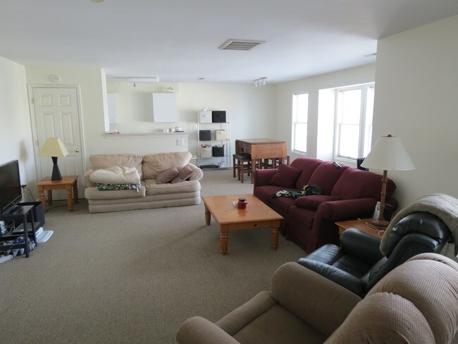 Building Photo - 1708 N Arlington Pl Unit A