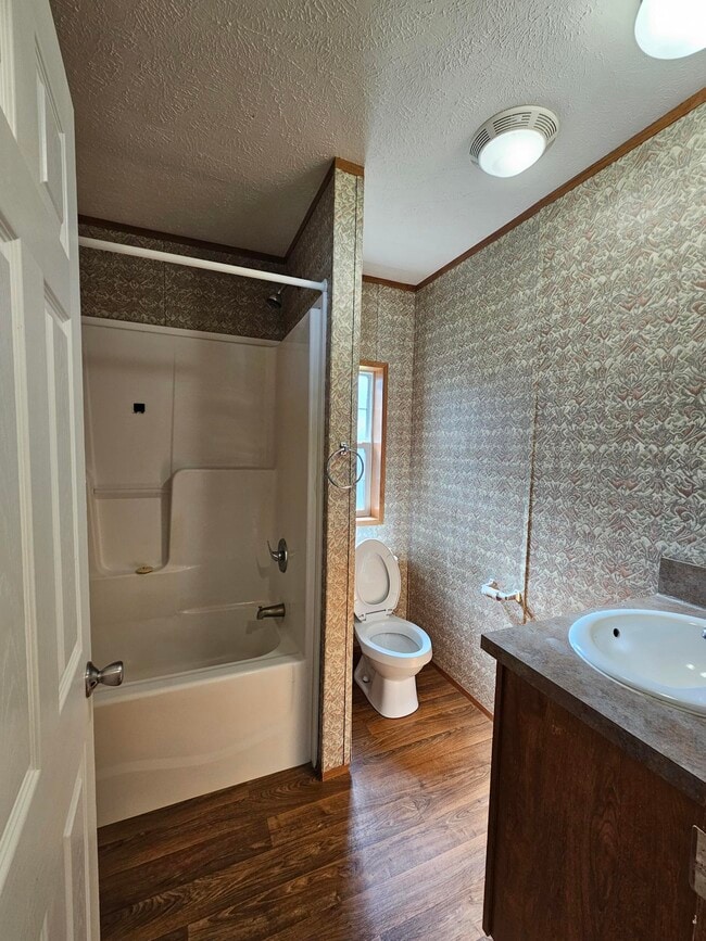 Photo - 16 Woodside Ln