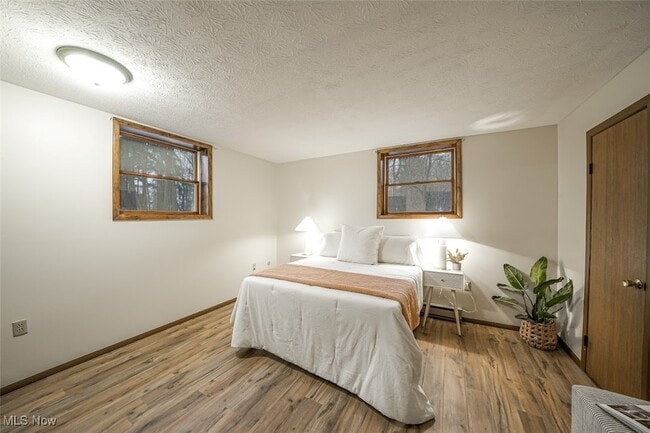 Building Photo - 8140 Southwood Dr