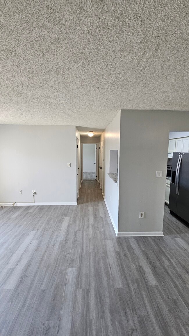 Photo - 2005 Ravens Crest Dr