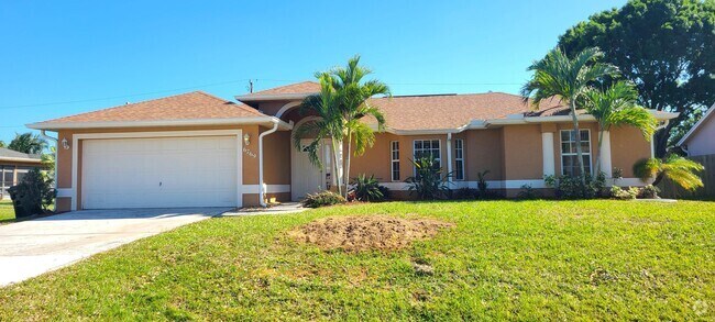 Building Photo - 6769 NW Abigail Ave Rental