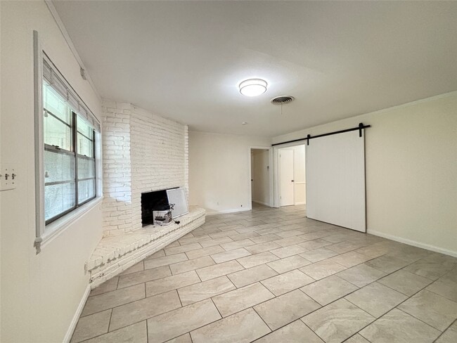12342 Barryknoll Ln