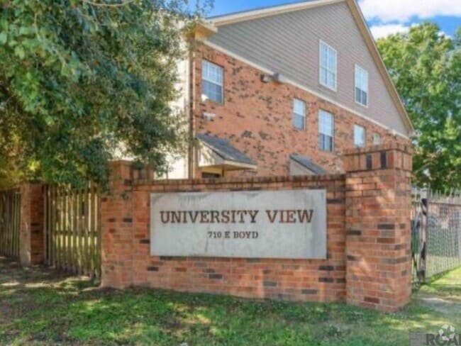 Building Photo - 710 E Boyd Dr Unit #1201 Rental