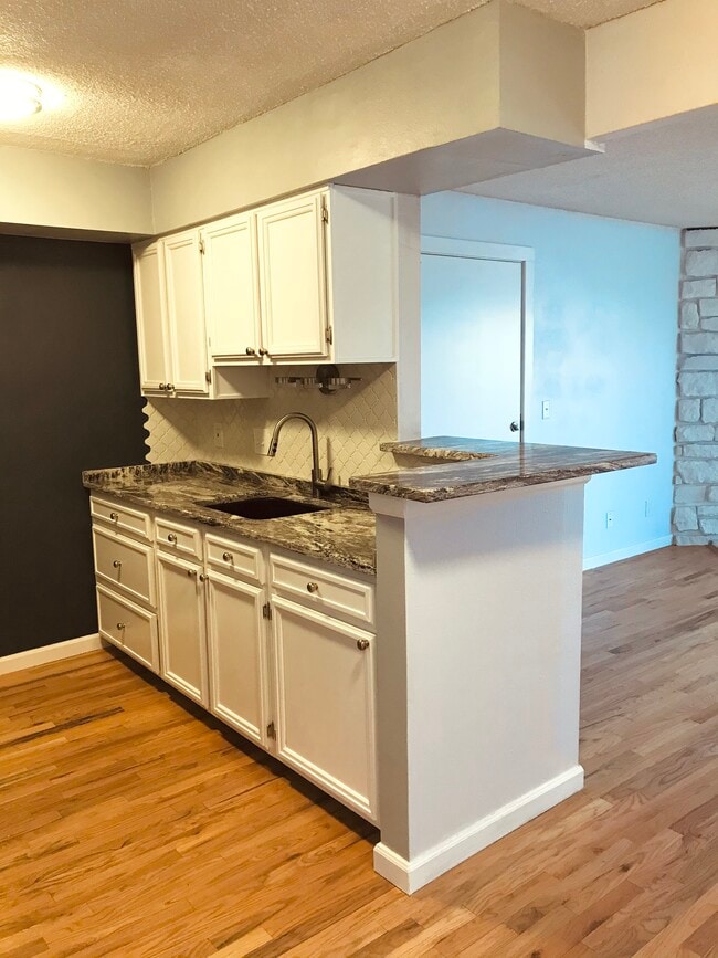 Building Photo - 7080 W 20th Ave Unit 108