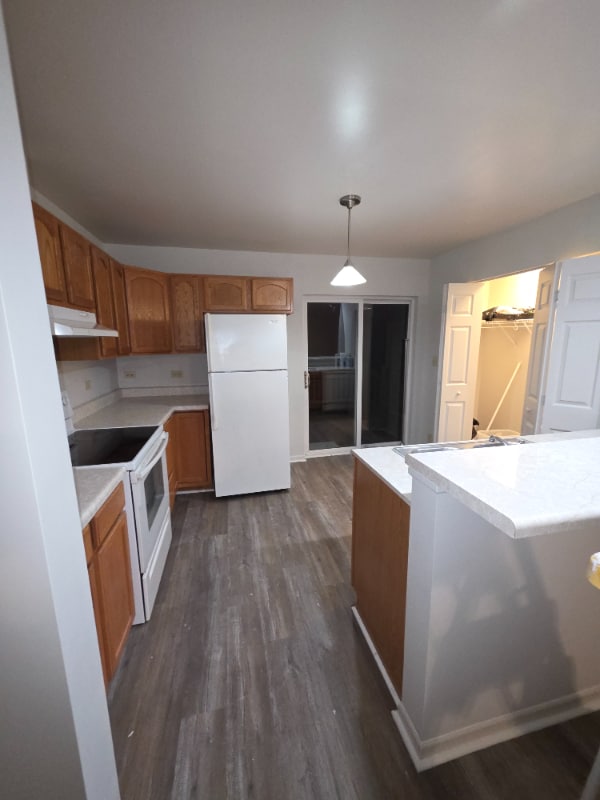 Photo - 124 Holshouser Rd Unidad Right side duplex 124