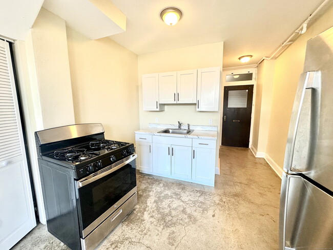 Photo - 77 Bank St Unit 3A