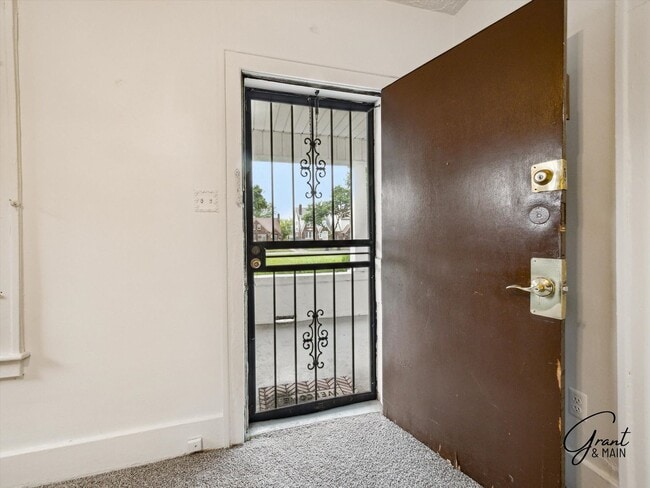 Photo - 14702 Winthrop St Unit Lower