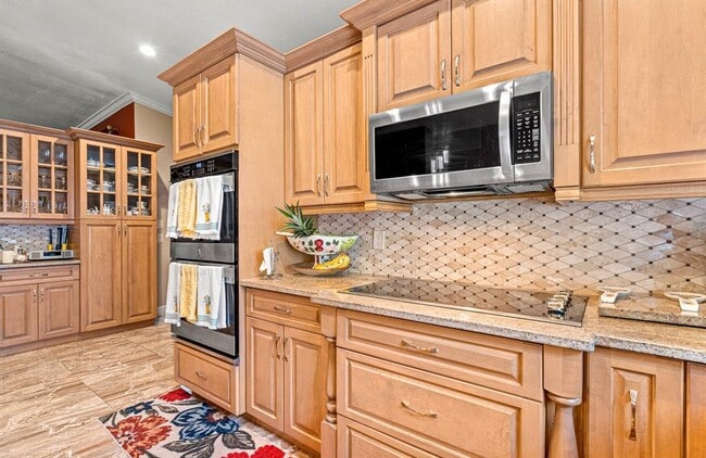 Photo - 6585 NW 46th St