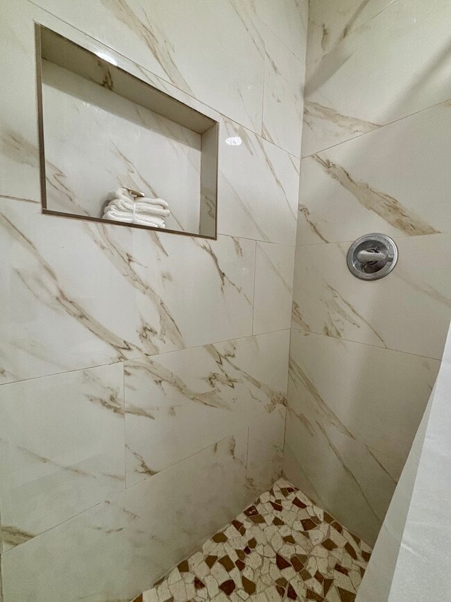 Photo - 1321 N 69th Way Unit RM#1