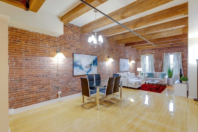 Photo - NORTH END 2 BED 2 BATH!!!
