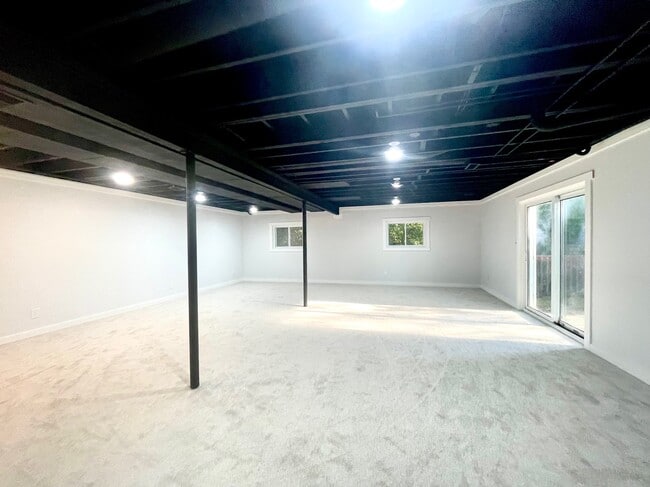 Photo - 8343 Atlas Dr House