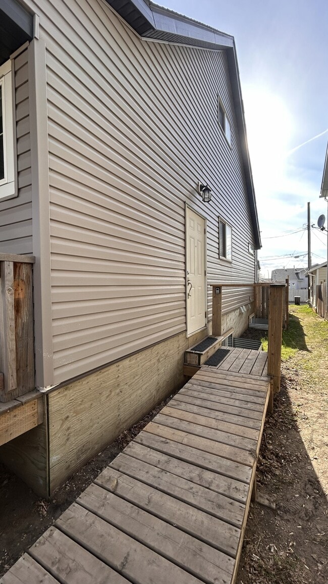 Photo - 12224-12260 60 St NW Unit 12224 - Bsmt