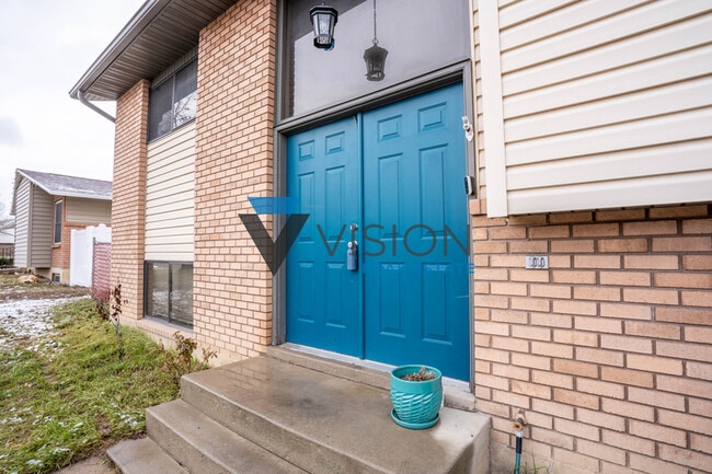 Photo - 771 W 1700 N