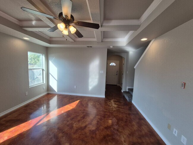 Photo - 6424 Attucks Ln