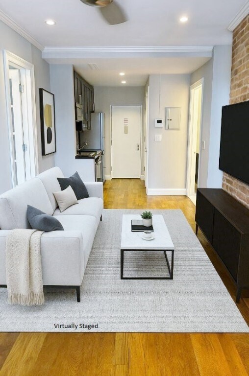 Building Photo - 234 W 14th St Rental