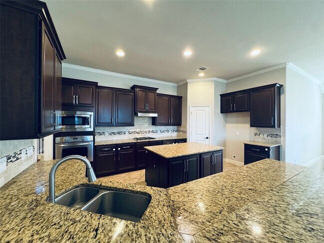 Photo - 8102 Conner Cove