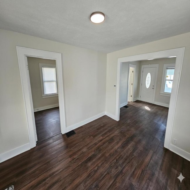 Photo - 1719 Dawson St