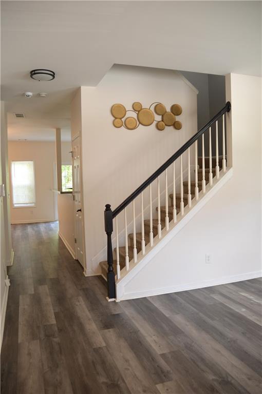 Photo - 3072 Cedar Glade Ln NE