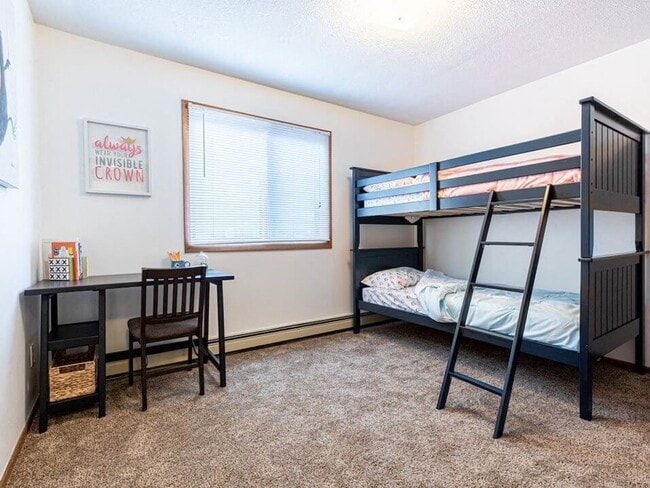 1 & 2 Bedroom Apartments Available