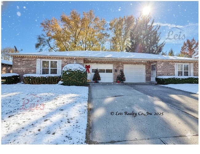 Photo - 1550 Leedes Rd