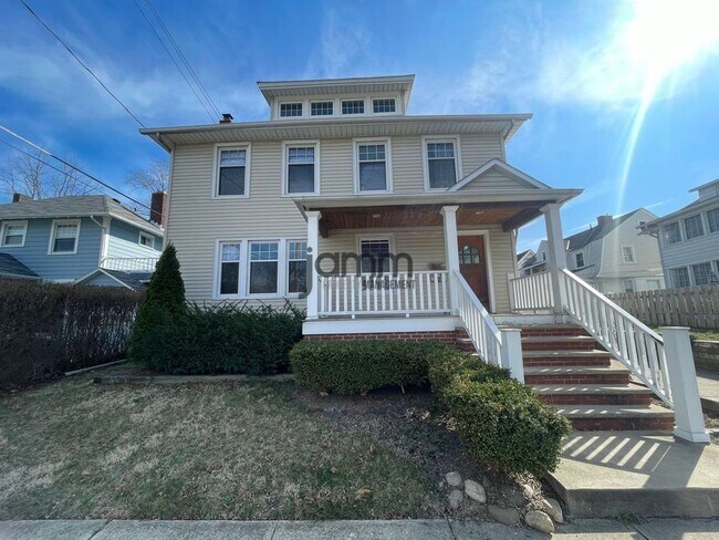 Photo - 1143 Cranford Ave
