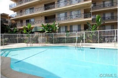 Photo - Bixby Knolls Regency Townhomes Unit 301