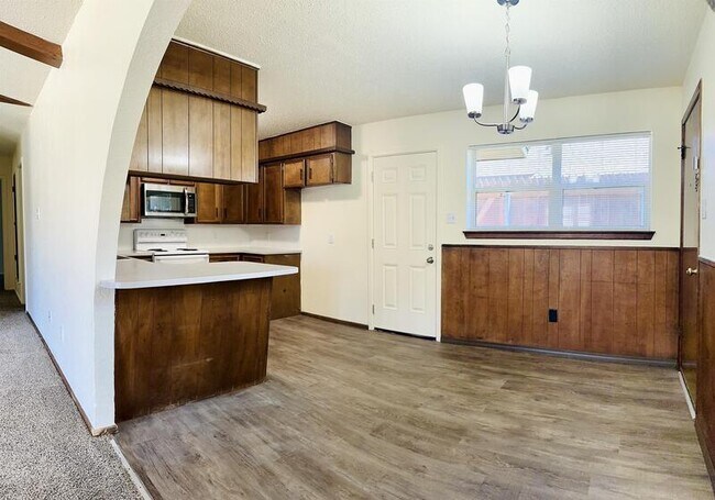 4424 75th Dr
