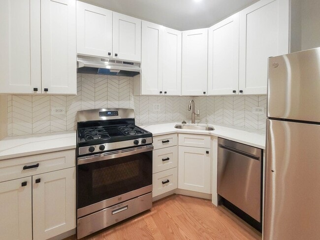 Photo - 3525 N Broadway St