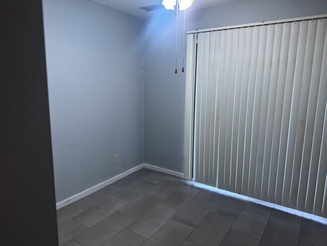 Photo - 27 Harmony Landing Ct