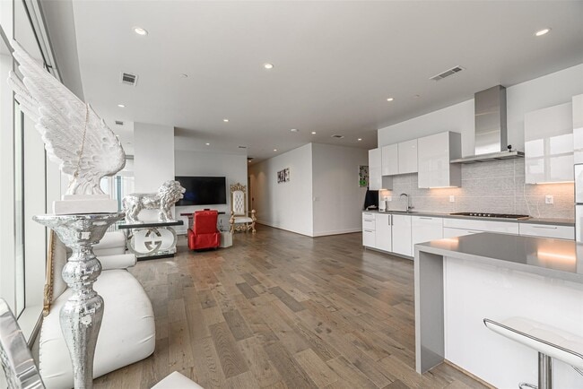 Building Photo - 4521 San Felipe St Unit 2104 Rental