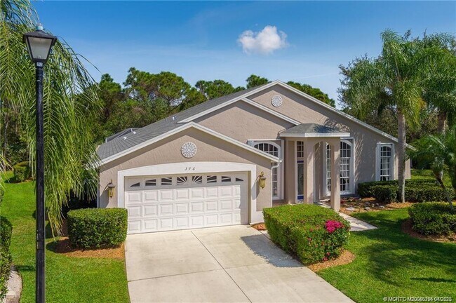 Photo - 376 NW Canna Way