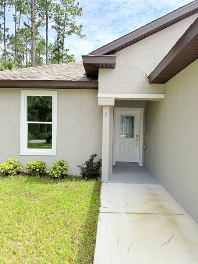 Photo - Brand new duplex with screen porch ! Unit A