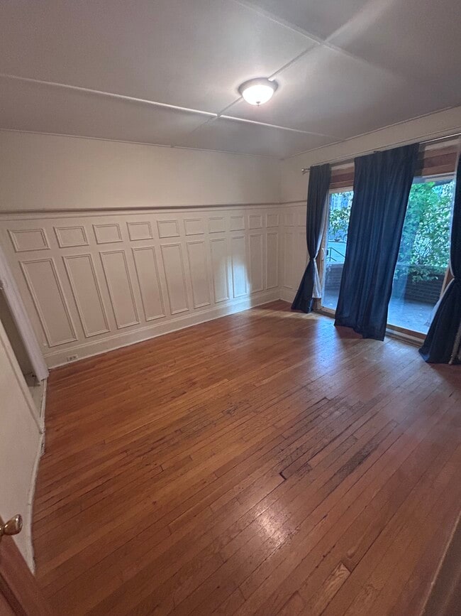 Photo - 192 Kelton St Unidad 1