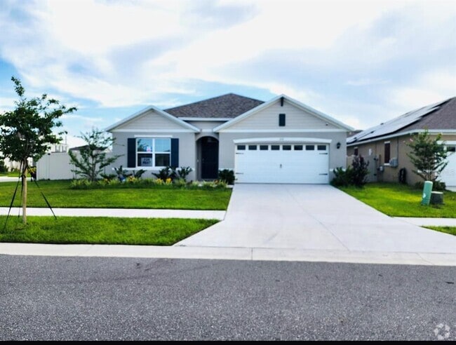 Building Photo - 1051 Griffon Ave Rental