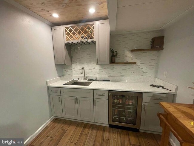 Photo - 214 Erford Rd