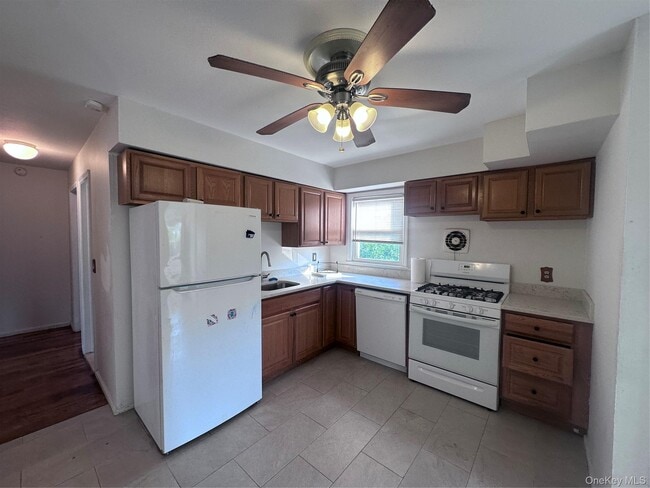 45 Radcliffe Rd Unit 1