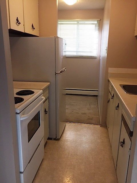 Photo - Cozy 1-Bedroom Apartment – Great Location & All Utilities Included Unité 302