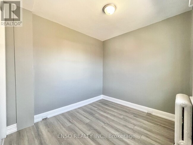 Photo - 5325 Van Alstyne Pl Unit 5