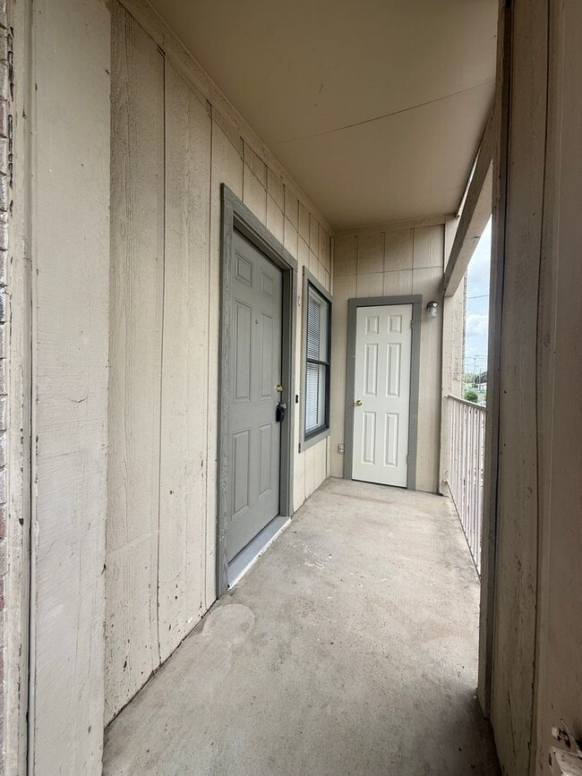 Photo - 5501 Rose Hill Cir Unit C
